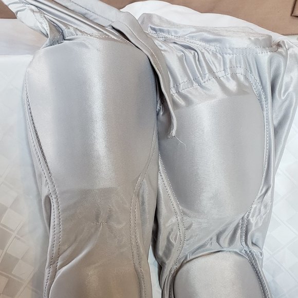 Football Pants with Pads, Silver, Size Adult Large, NWT - Picture 16 of 16